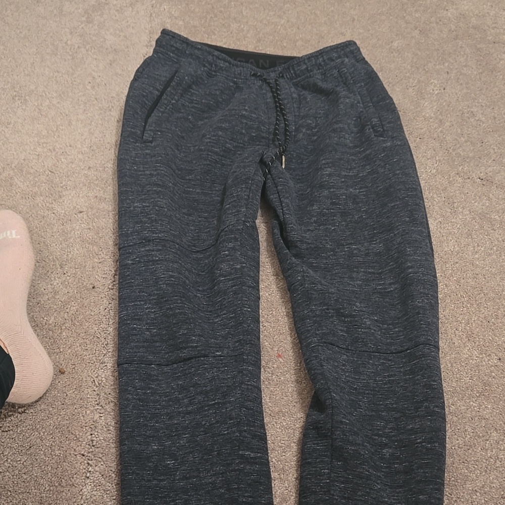 American Eagle Joggers